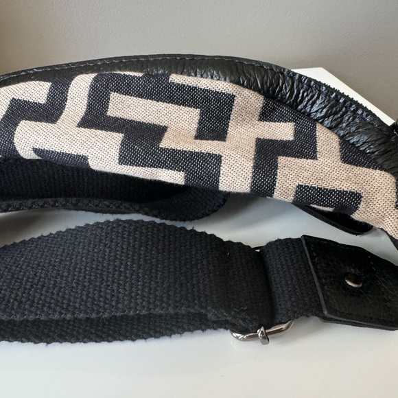El. Waist bag - Picture 2 of 4